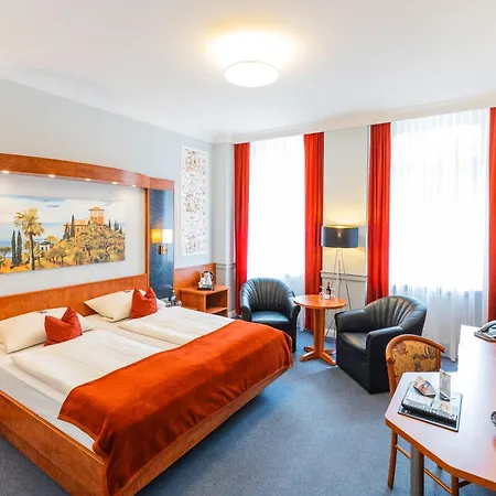 Hotel West An Der Bockenheimer Warte-2